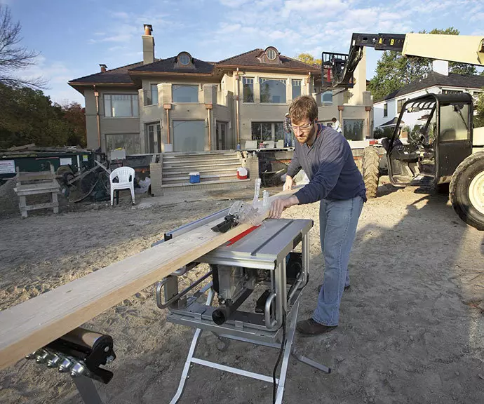 Bosch GTS1031 10 Inch Table Saw