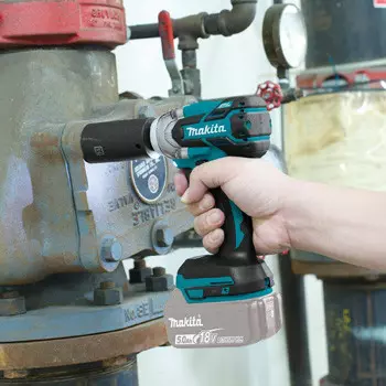 Best Cordless Impact Wrench under $200