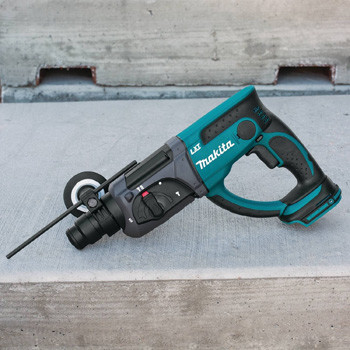 Makita XRH03Z cordless hammer drill