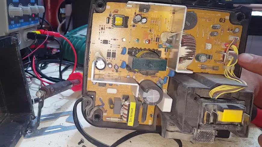 Makita battery charger problems