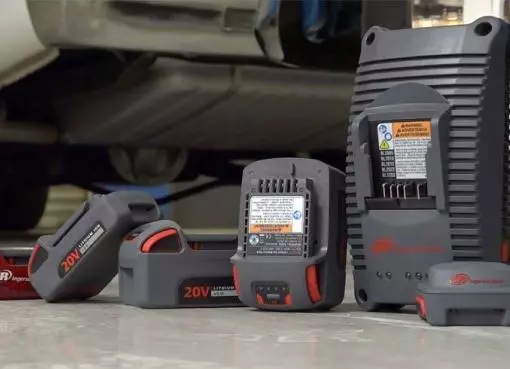 Universal Chargers For Cordless Power Tools